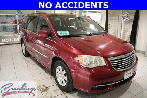 2013 Chrysler Town & Country Touring