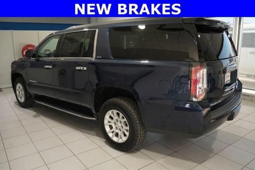 Dark Sapphire Blue Metallic 2017 GMC Yukon XL SLT