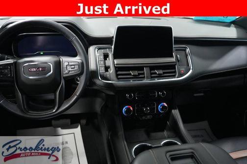 Onyx Black 2022 GMC Yukon AT4