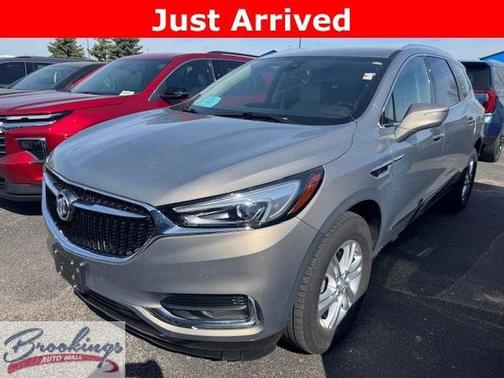 Pepperdust Metallic 2018 Buick Enclave Premium