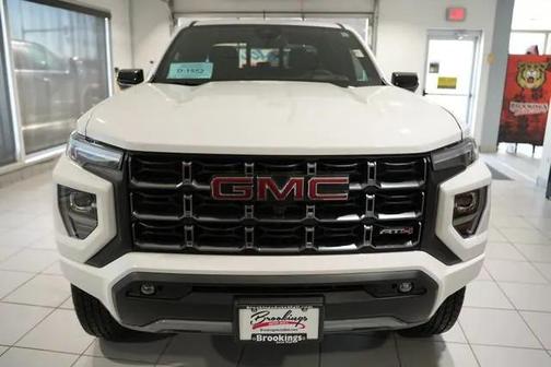 2025 GMC Canyon AT4