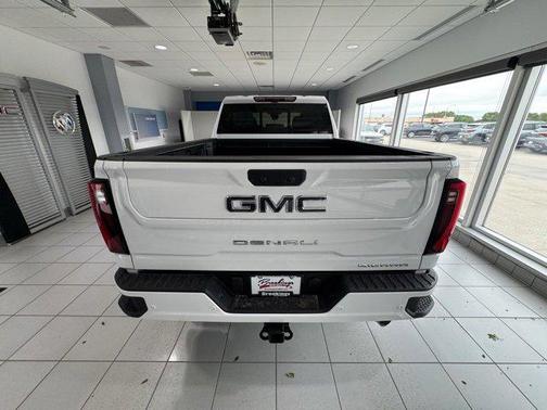 2025 GMC Sierra 3500 Denali