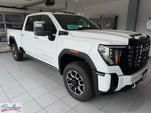 2025 GMC Sierra 3500 Denali