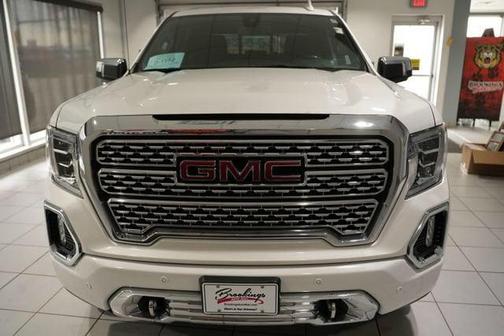 White Frost Tricoat 2019 GMC Sierra 1500 Denali