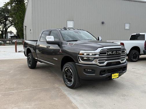 2025 RAM 2500 Laramie Crew Cab 4x4 6'4' Box