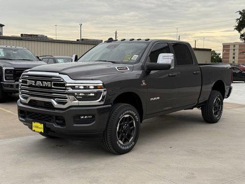 2025 RAM 2500 Laramie Crew Cab 4x4 6'4' Box