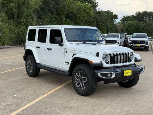 2025 Jeep Wrangler 4-Door Sahara 4x4