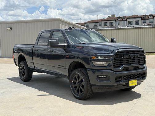 2025 RAM 2500 Lone Star Crew Cab 4x4 6'4' Box