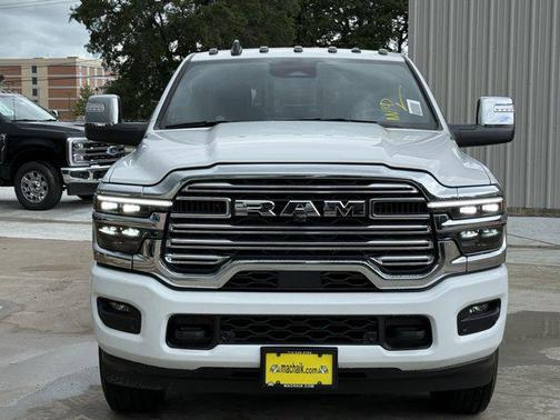 2025 RAM 2500 Laramie Crew Cab 4x4 6'4' Box
