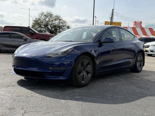 2023 Tesla Model 3 Standard Range
