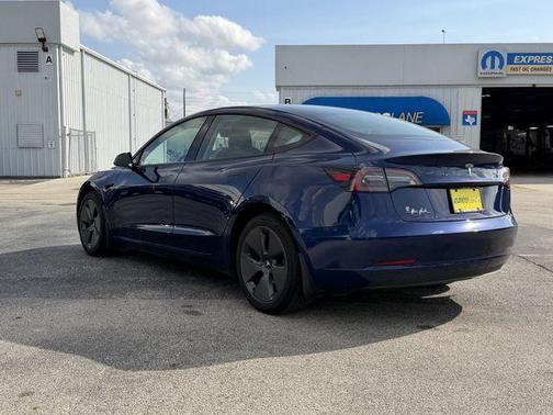 2023 Tesla Model 3 Standard Range