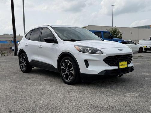 Oxford White 2021 Ford Escape SE