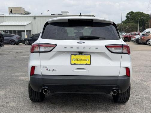 Oxford White 2021 Ford Escape SE