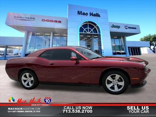 2018 Dodge Challenger SXT