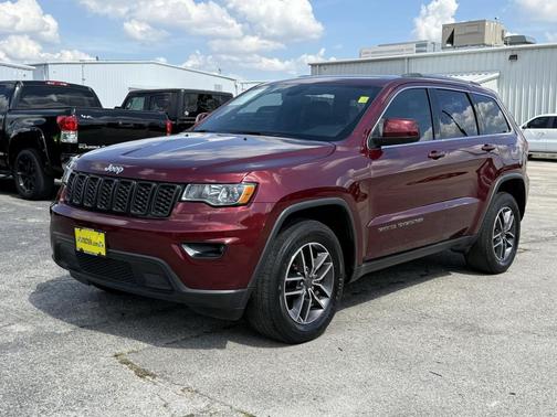 2019 Jeep Grand Cherokee Laredo