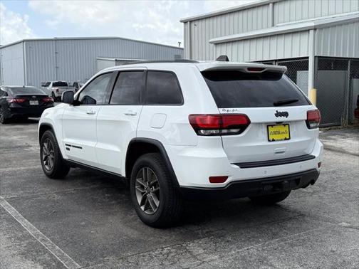 2016 Jeep Grand Cherokee 75th Anniversary