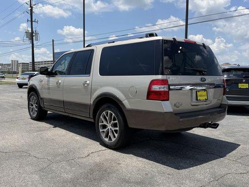 White Gold 2017 Ford Expedition EL King Ranch