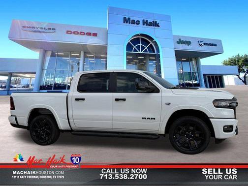 Bright White Clearcoat 2026 RAM 1500 Laramie