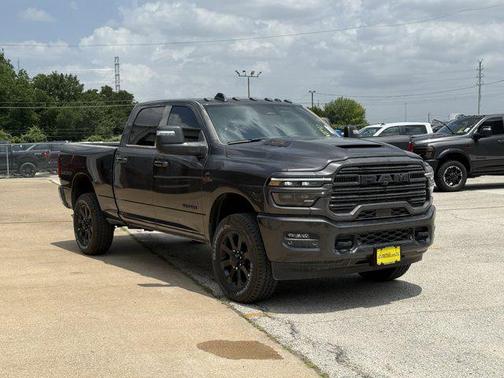 2025 RAM 2500 Laramie Crew Cab 4x4 6'4' Box