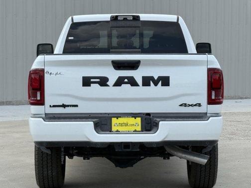 2025 RAM 2500 Lone Star Crew Cab 4x4 6'4' Box