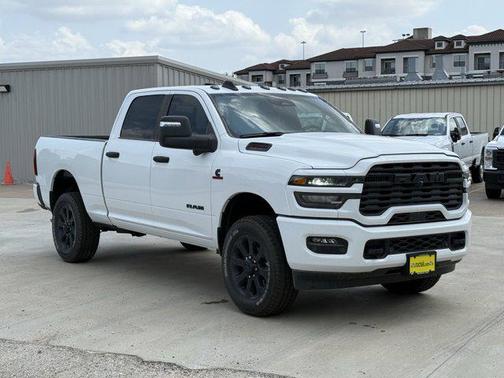 2025 RAM 2500 Lone Star Crew Cab 4x4 6'4' Box