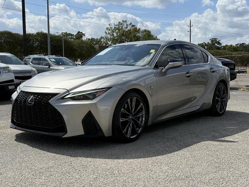 2022 Lexus IS 350 Base