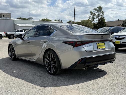 2022 Lexus IS 350 Base