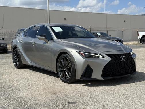2022 Lexus IS 350 Base