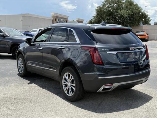 2023 Cadillac XT5 Premium Luxury