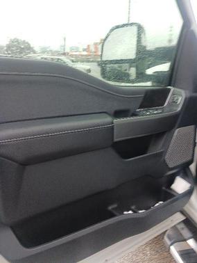 Star White Metallic Tri-Coat 2026 Ford F-250 Lariat