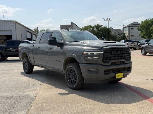 Ceramic Gray Clearcoat 2026 RAM 2500 Limited Mega Cab 4x4 6'4' Box