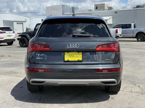 2019 Audi Q5 2.0T Premium Plus
