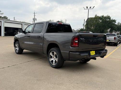 Granite Crystal Metallic Clearcoat 2026 RAM 1500 Express