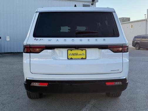 2024 Jeep Wagoneer L Series II 4x4