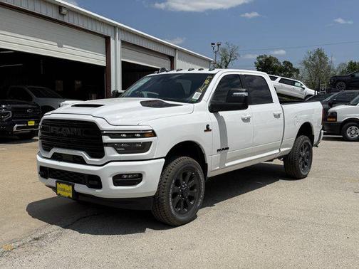 2025 RAM 2500 Laramie Crew Cab 4x4 6'4' Box
