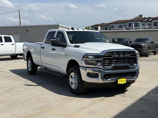 2025 RAM 2500 Tradesman Crew Cab 4x4 8' Box