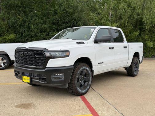 Bright White Clearcoat 2026 RAM 1500 Warlock Crew Cab 4x4 5'7' Box