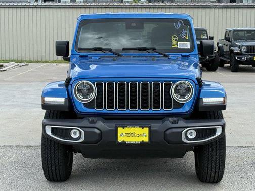 2025 Jeep Wrangler 4-Door Sahara 4x4