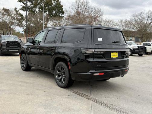 High Gloss Black 2026 Jeep Grand Wagoneer Limited Altitude 4x4