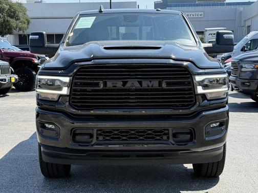 2024 RAM 2500 Laramie Crew Cab 4x4 6'4' Box