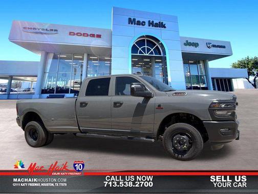 Ceramic Gray Clearcoat 2026 RAM 3500 Tradesman Crew Cab 4x4 8' Box