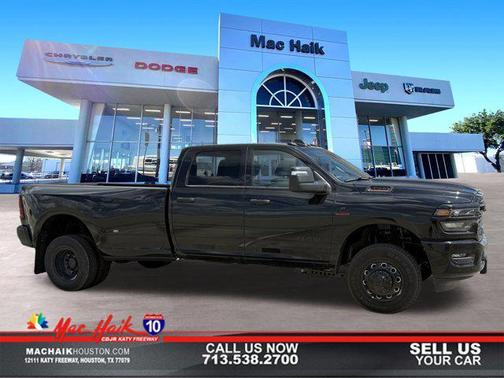 2025 RAM 3500 Lone Star Crew Cab 4x4 8' Box