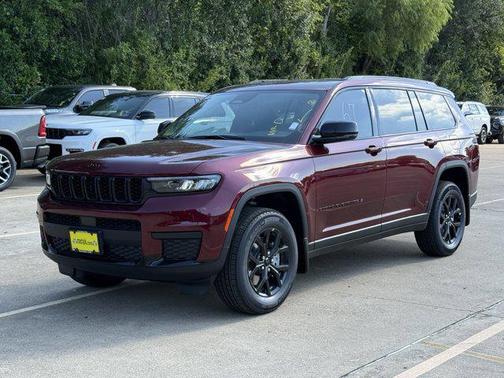 2025 Jeep Grand Cherokee L Altitude
