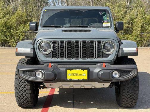 2026 Jeep Gladiator Mojave 4x4