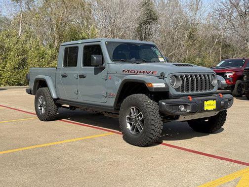 2026 Jeep Gladiator Mojave 4x4