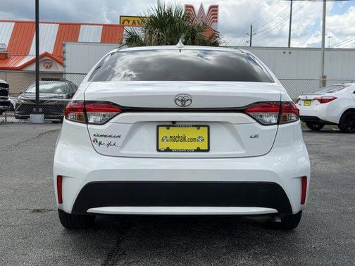 Super White 2020 Toyota Corolla LE