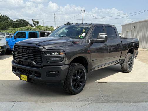 2025 RAM 2500 Lone Star Crew Cab 4x4 6'4' Box