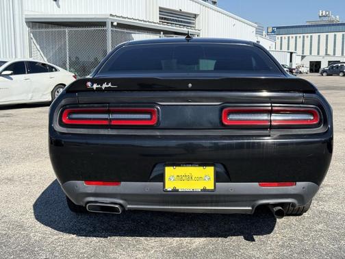 2015 Dodge Challenger R/T