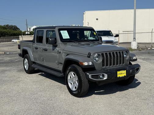 2021 Jeep Gladiator Sport S