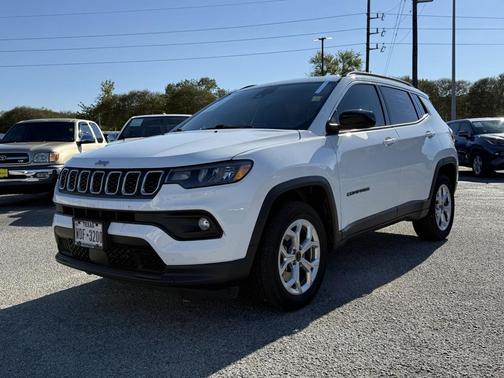 2025 Jeep Compass Latitude
